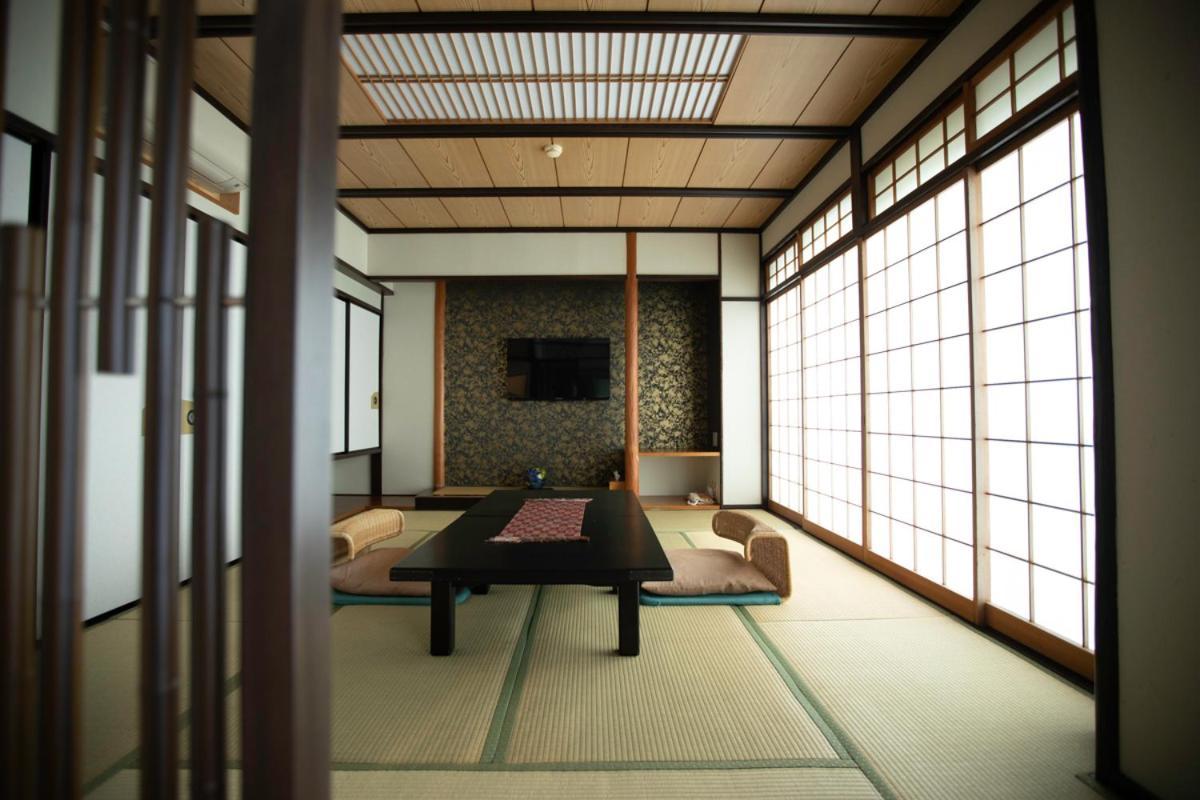 Senkei Hotel Хаконе Екстериор снимка